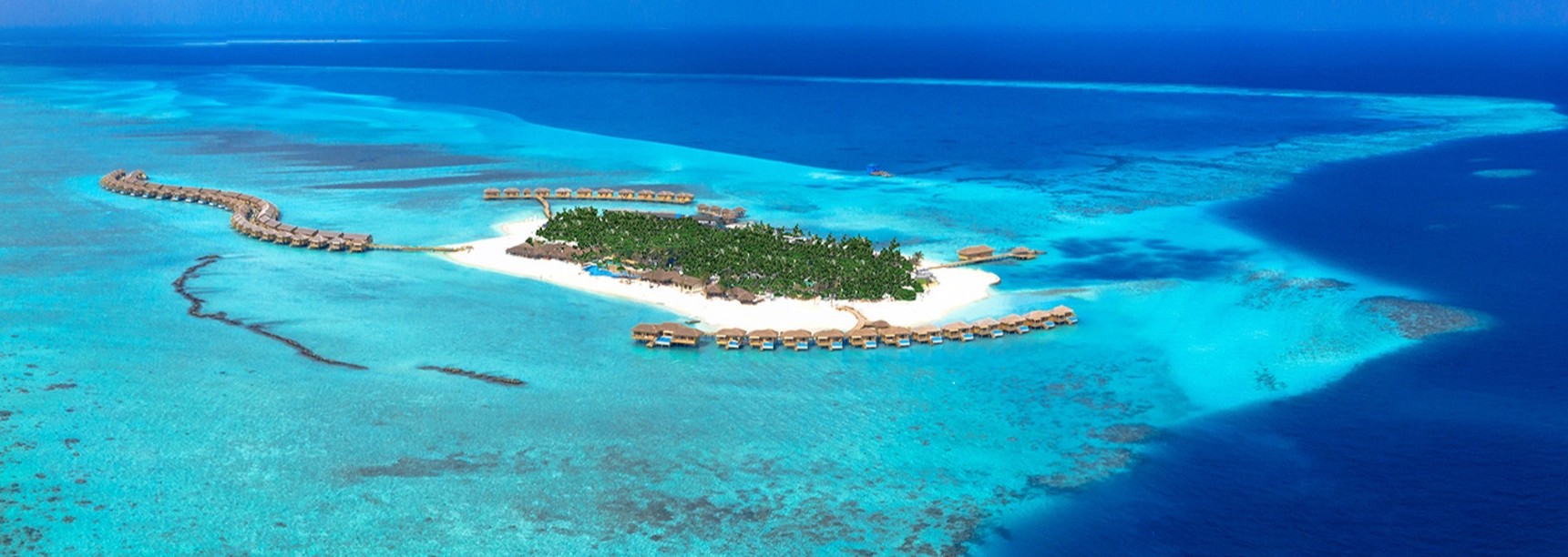 Constance Moofushi Resort
